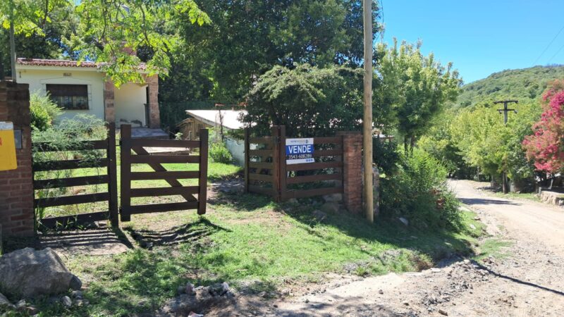 Casa en Venta en Villa Cerro Azul a 3 km de Agua de Oro
