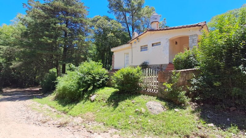Casa en Venta en Villa Cerro Azul totalmente Amoblada