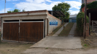 Casa en Venta en Villa Cerro Azul - posibilidad de gas natural
